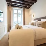 Appartement de luxe d\'une chambre près du Louvre II