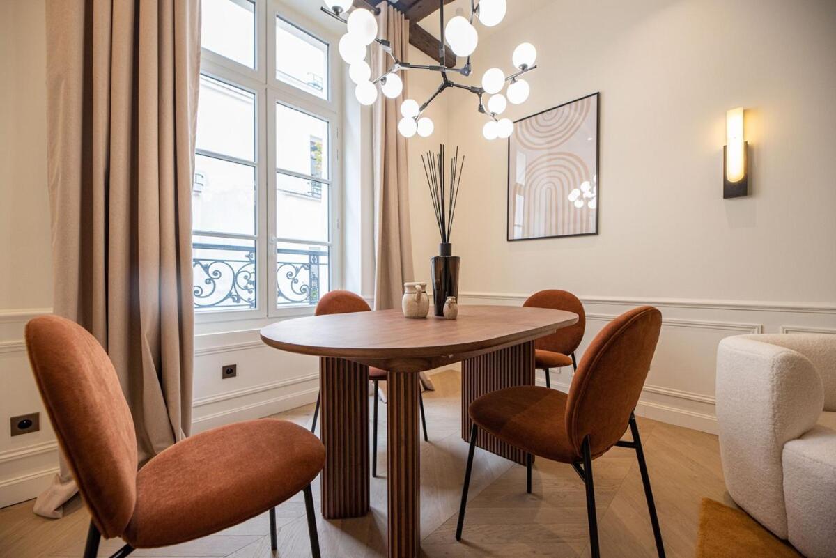 De Luxe D'une Pres Du Louvre Ii Appartamento